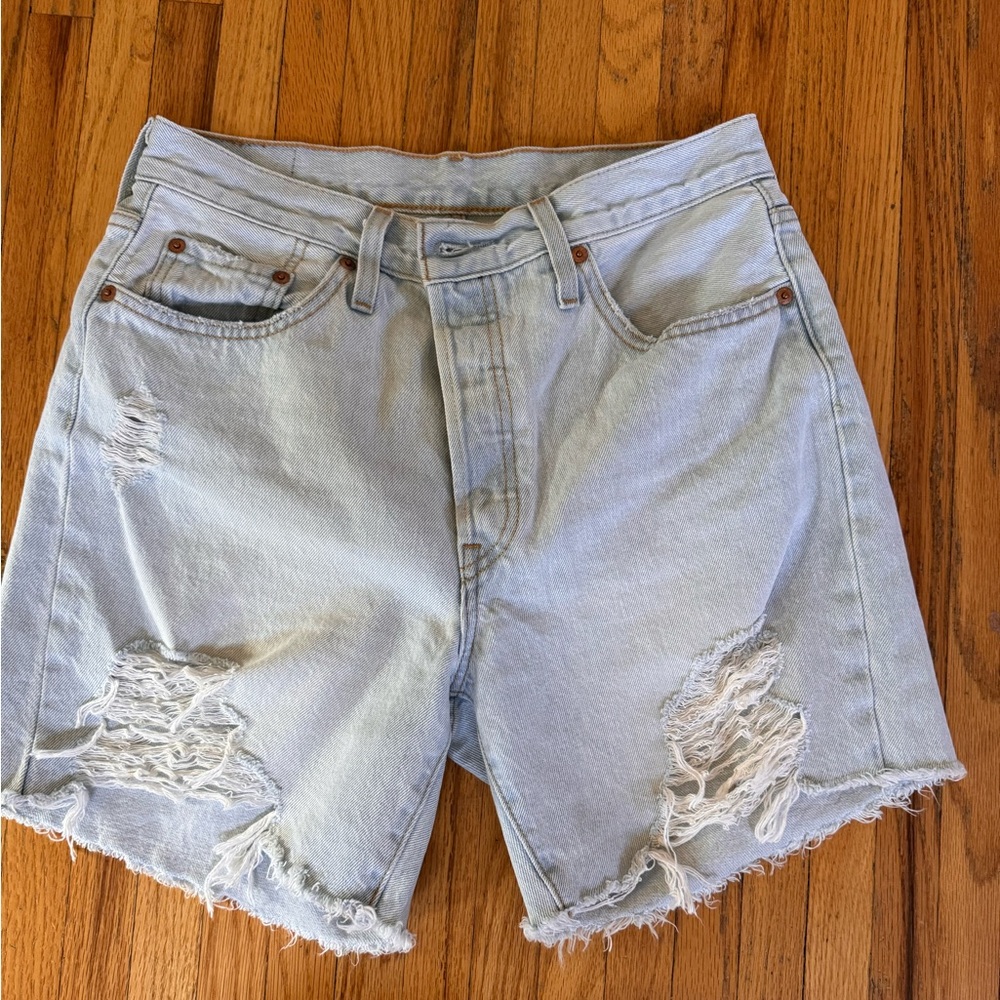 Levi’s 501 jean shorts size 29